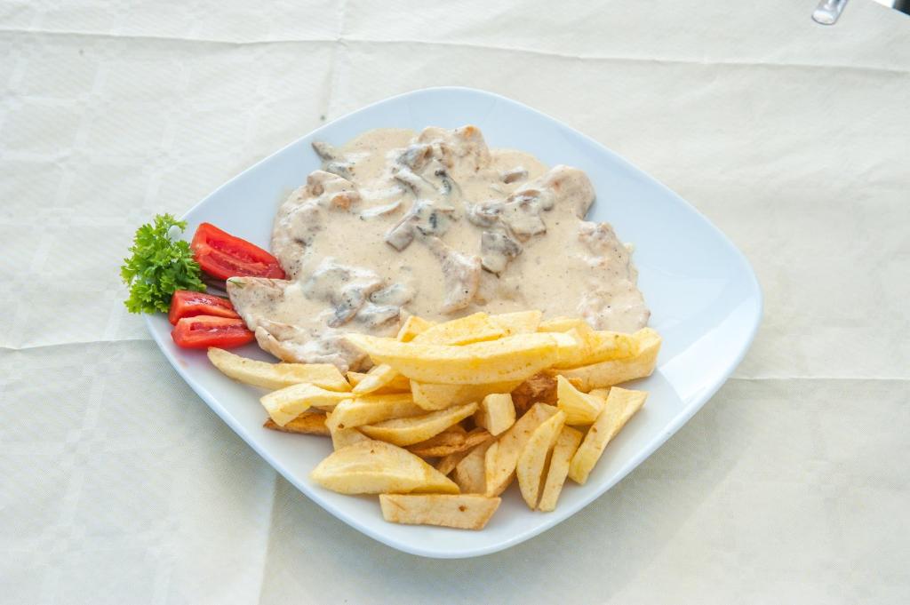 restaurant mouikis1